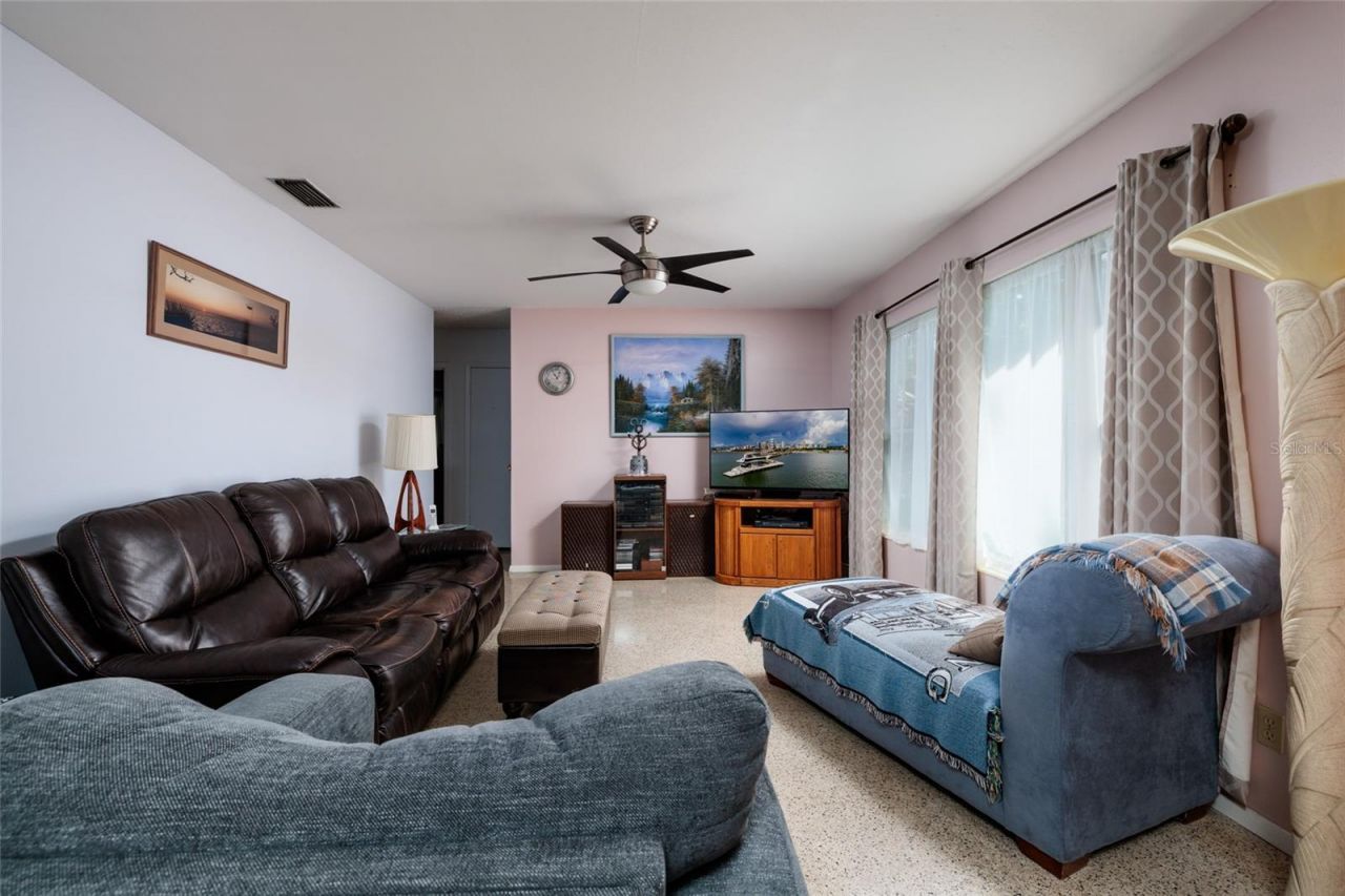 3700 56th Street N, Saint Petersburg, FL 33710 Photo