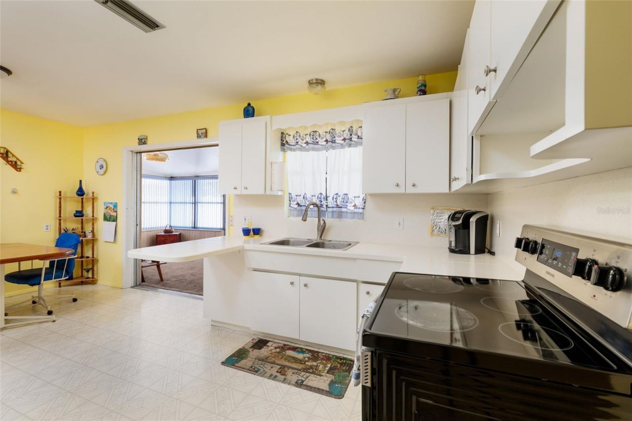 3700 56th Street N, Saint Petersburg, FL 33710 Photo