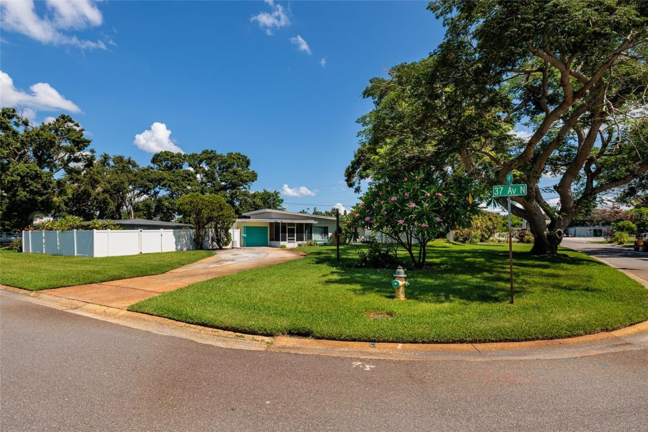 3700 56th Street N, Saint Petersburg, FL 33710 Photo