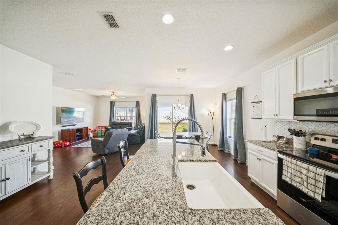 4036 Balsam Falls Road, Deland, FL 32724 Photo