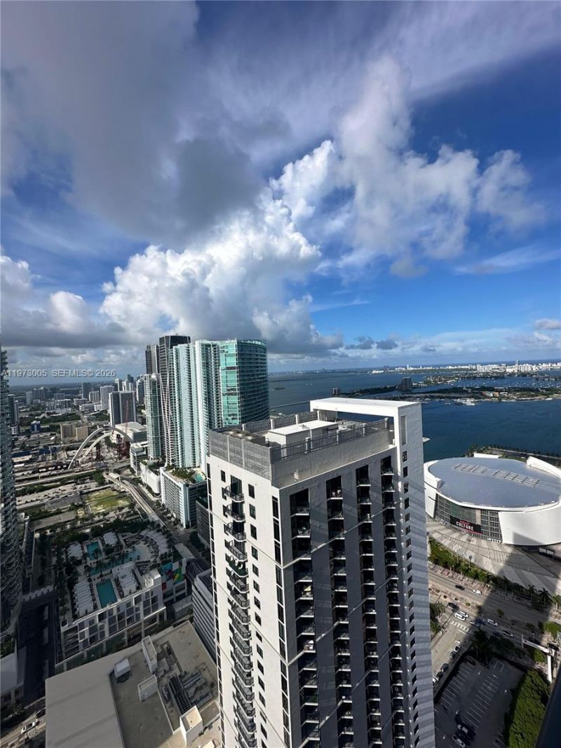 159 NE 6th St , Unit 4811, Miami, FL 33132 Photo