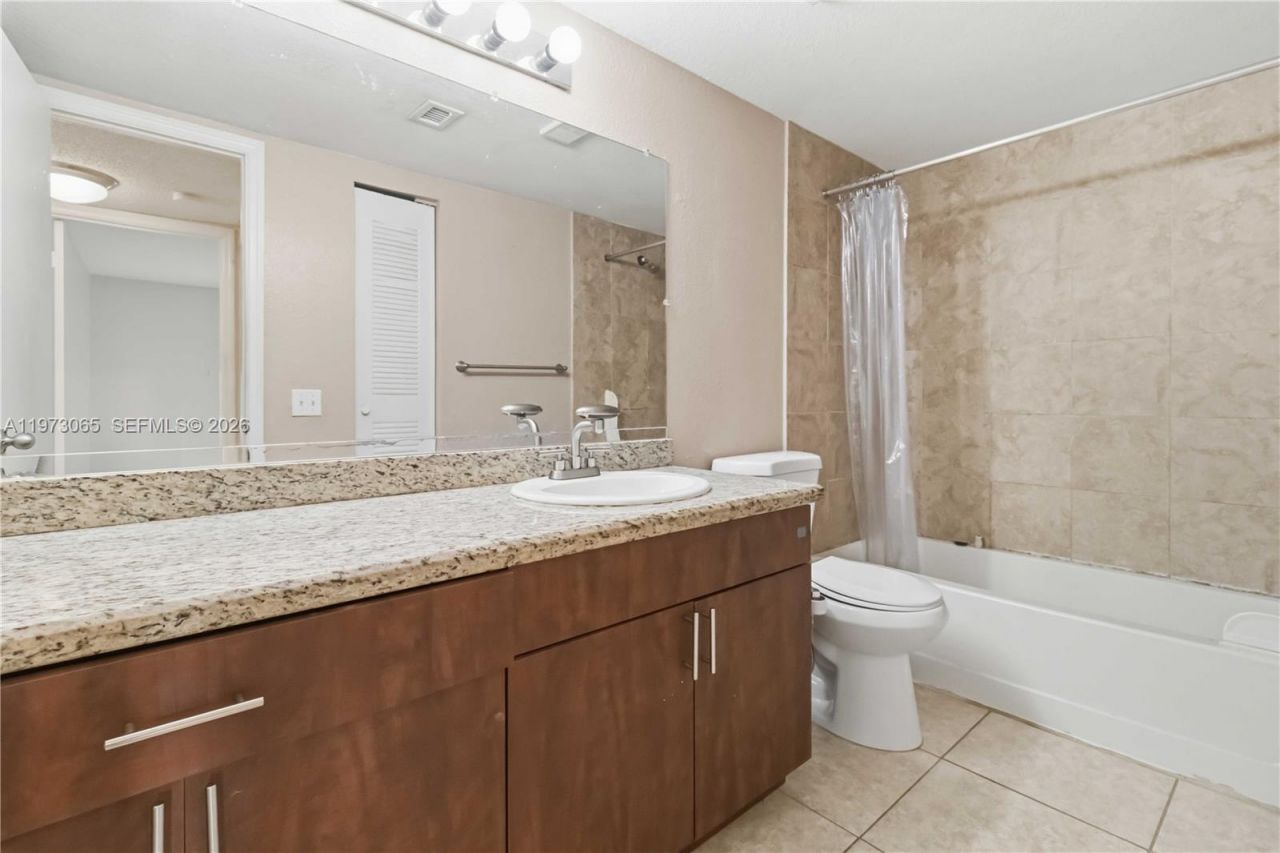 12760 Vista Isles, Unit 724, Sunrise, FL 33325 Photo
