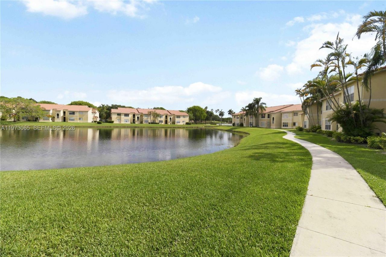 12760 Vista Isles, Unit 724, Sunrise, FL 33325 Photo