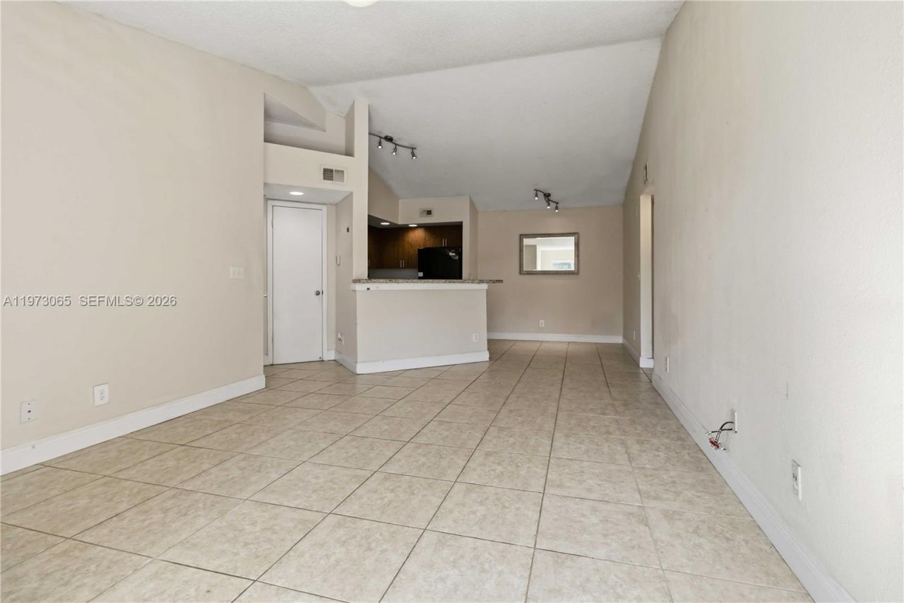 12760 Vista Isles, Unit 724, Sunrise, FL 33325 Photo