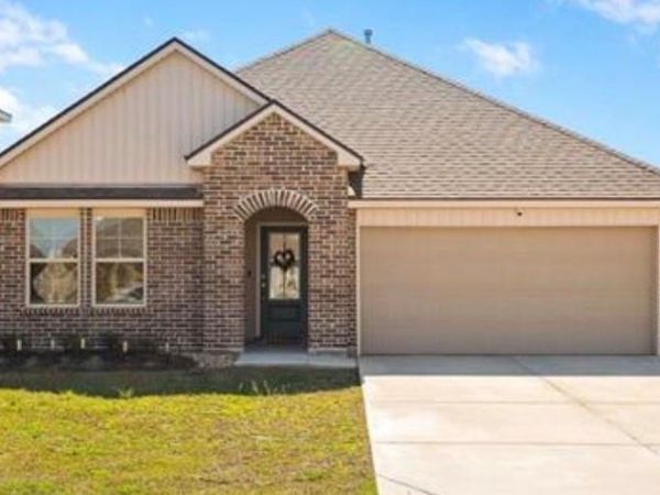 8145 OLDE TOWN Court, Alexandria, LA 71303