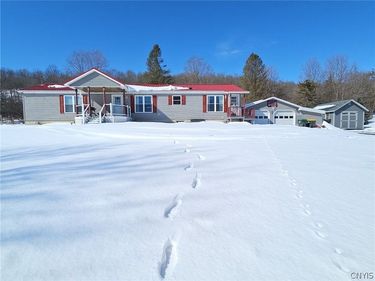 2105 Rt-8, Leonardsville, NY 13364