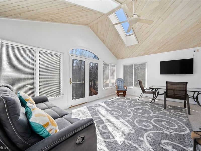 8732 Eastlynn Avenue NW, Massillon, OH 44646 Photo 15