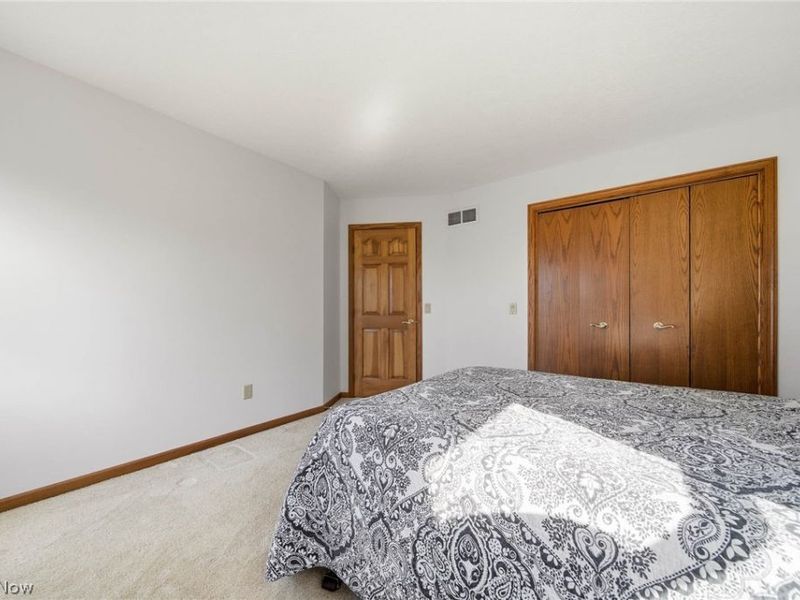 8732 Eastlynn Avenue NW, Massillon, OH 44646 Photo 34