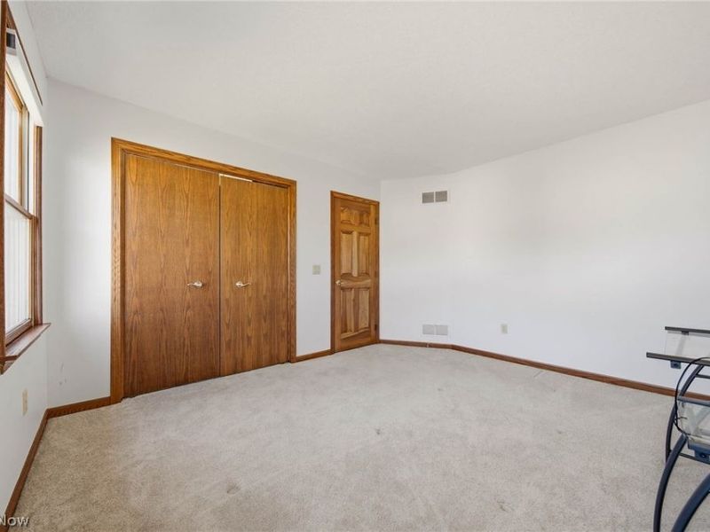 8732 Eastlynn Avenue NW, Massillon, OH 44646 Photo 36