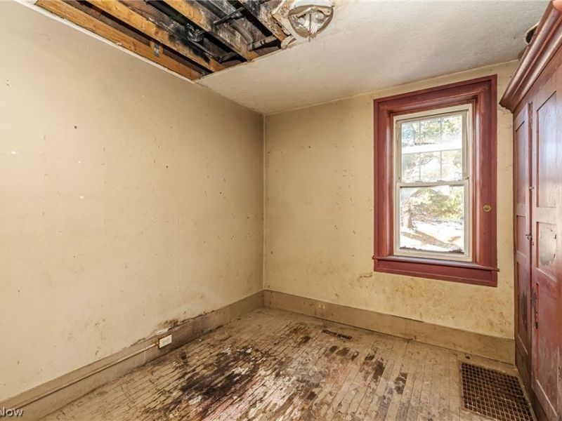 514 Reno Drive, Louisville, OH 44641 Photo 10