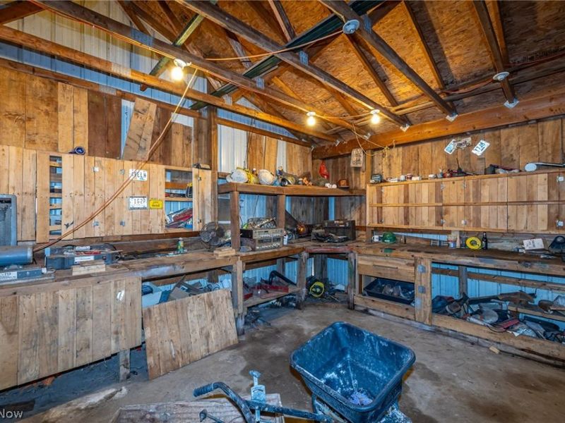 514 Reno Drive, Louisville, OH 44641 Photo 33