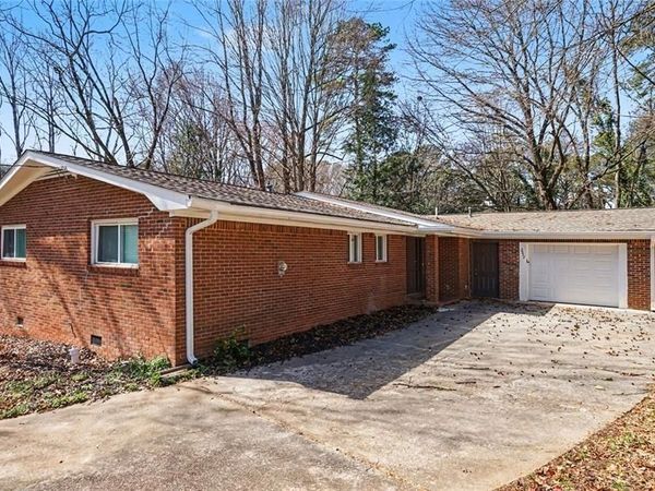 3932 Jane Marie Lane, Decatur, GA 30035