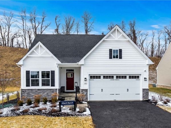 332 Dana Dr, Eighty Four, PA 15330