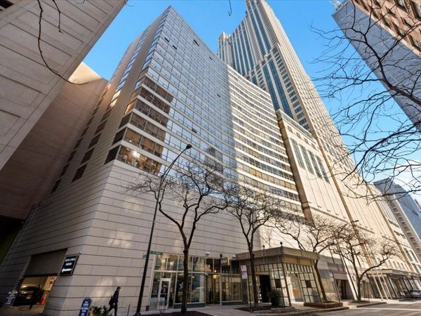 110 E Delaware Place, Unit 1702, Chicago, IL 60611