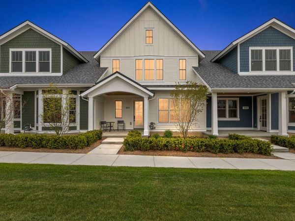203 Mill Circle, Northville, MI 48167