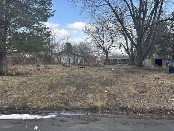 00 Russell Avenue, Springfield, OH 45506