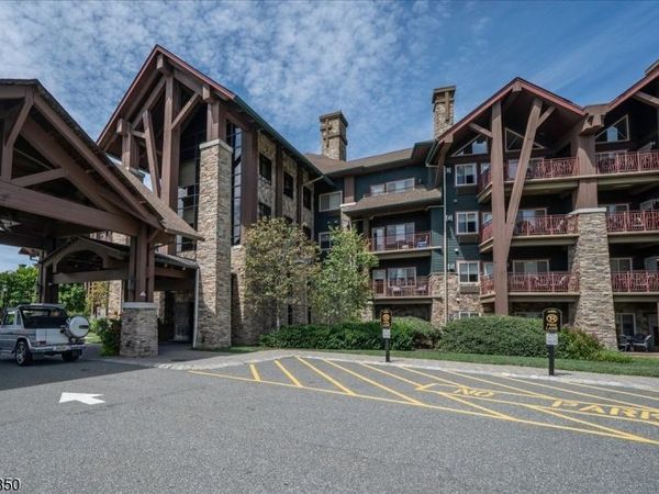 3 Wild Turkey Way Unit 260, Hardyston, NJ 07419