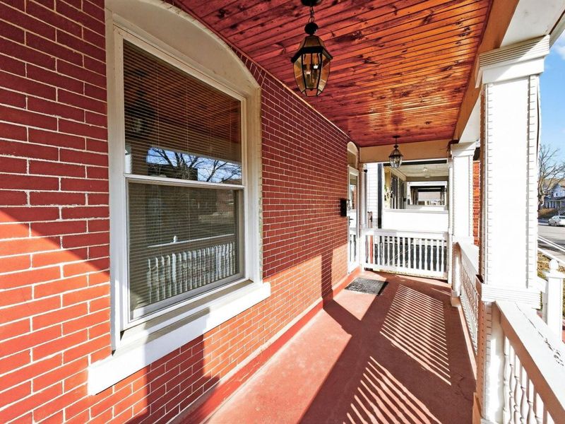 1055 Wilson Avenue, Columbus, OH 43206 Photo 4