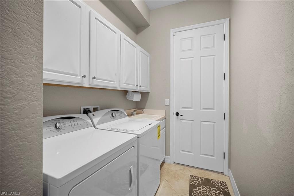 28520 Longford Ct, Bonita Springs, FL 34135 Photo