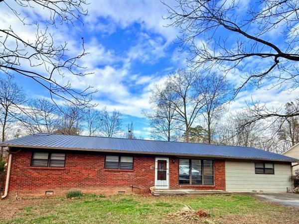 308 Thor Avenue, Calhoun, GA 30701