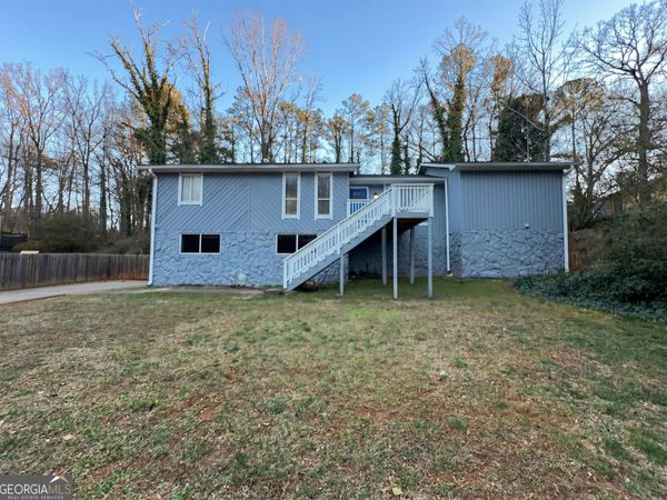124 Creekview Drive, Woodstock, GA 30188