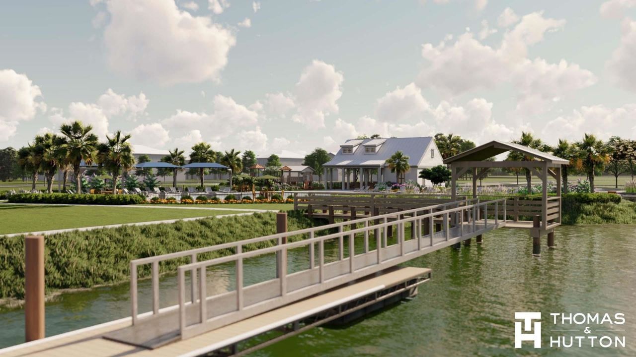 677 Palm Bay Dr. Photo 4