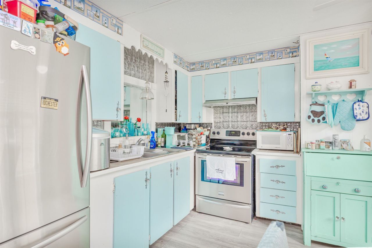 320 Clam Shell Circle  Photo 16