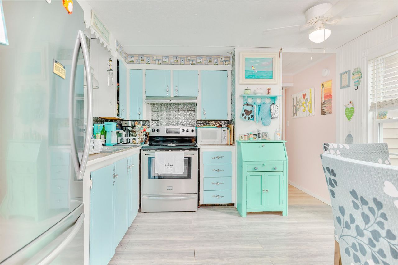 320 Clam Shell Circle  Photo 17