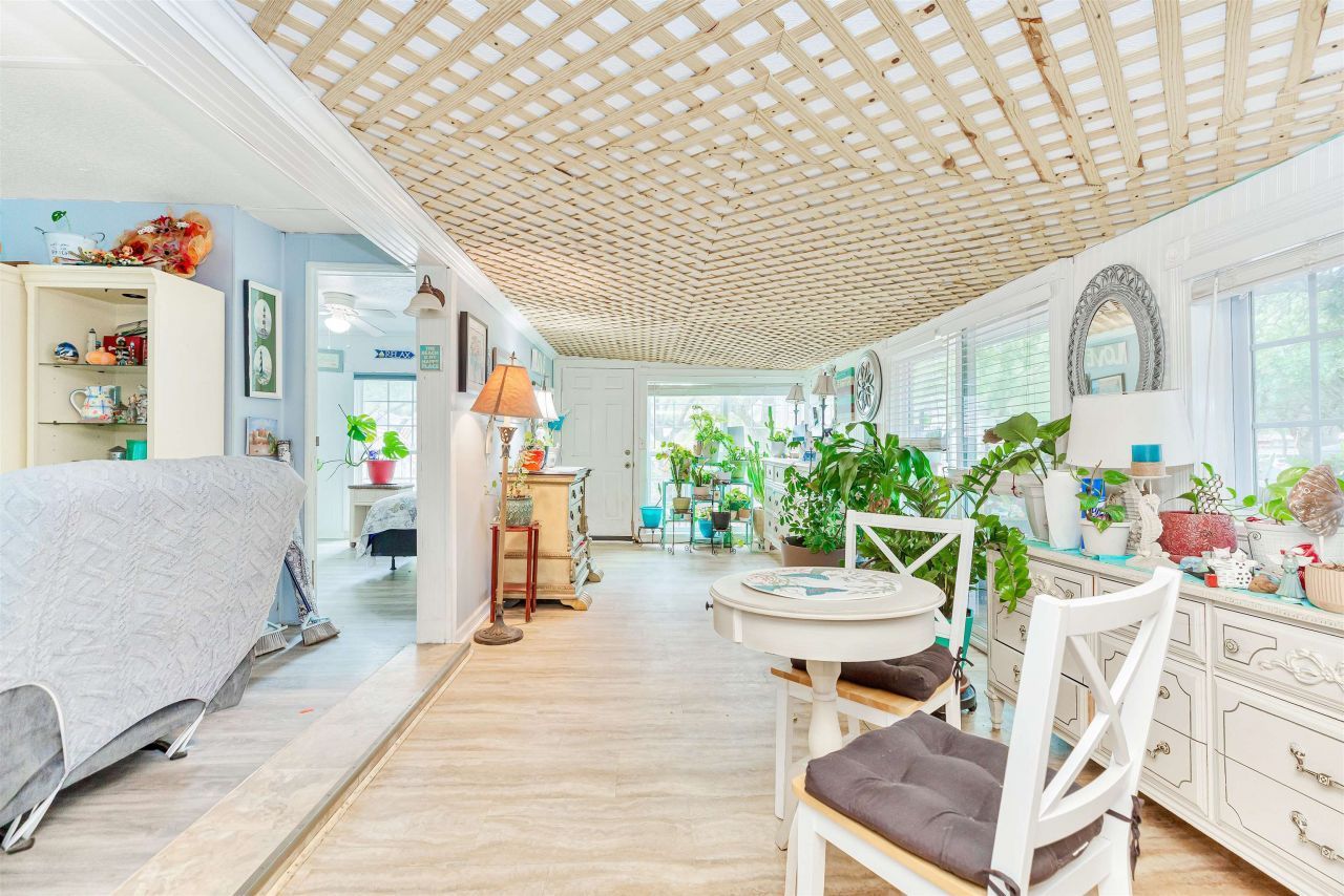 320 Clam Shell Circle  Photo 18