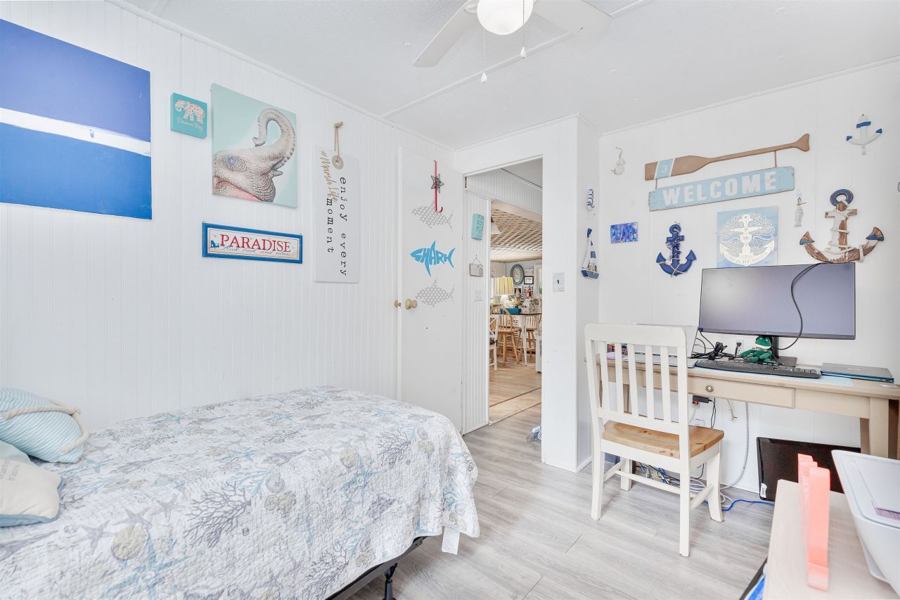 320 Clam Shell Circle  Photo 22