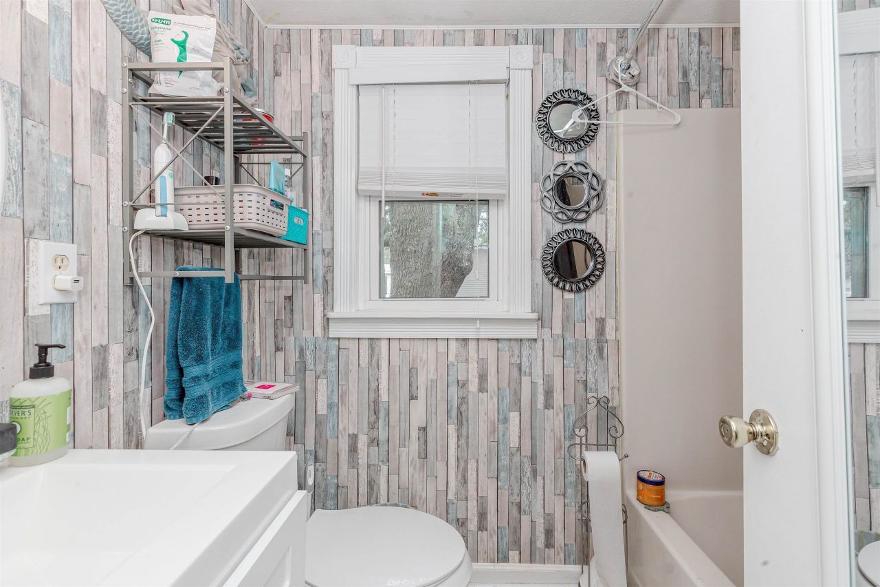 320 Clam Shell Circle  Photo 26