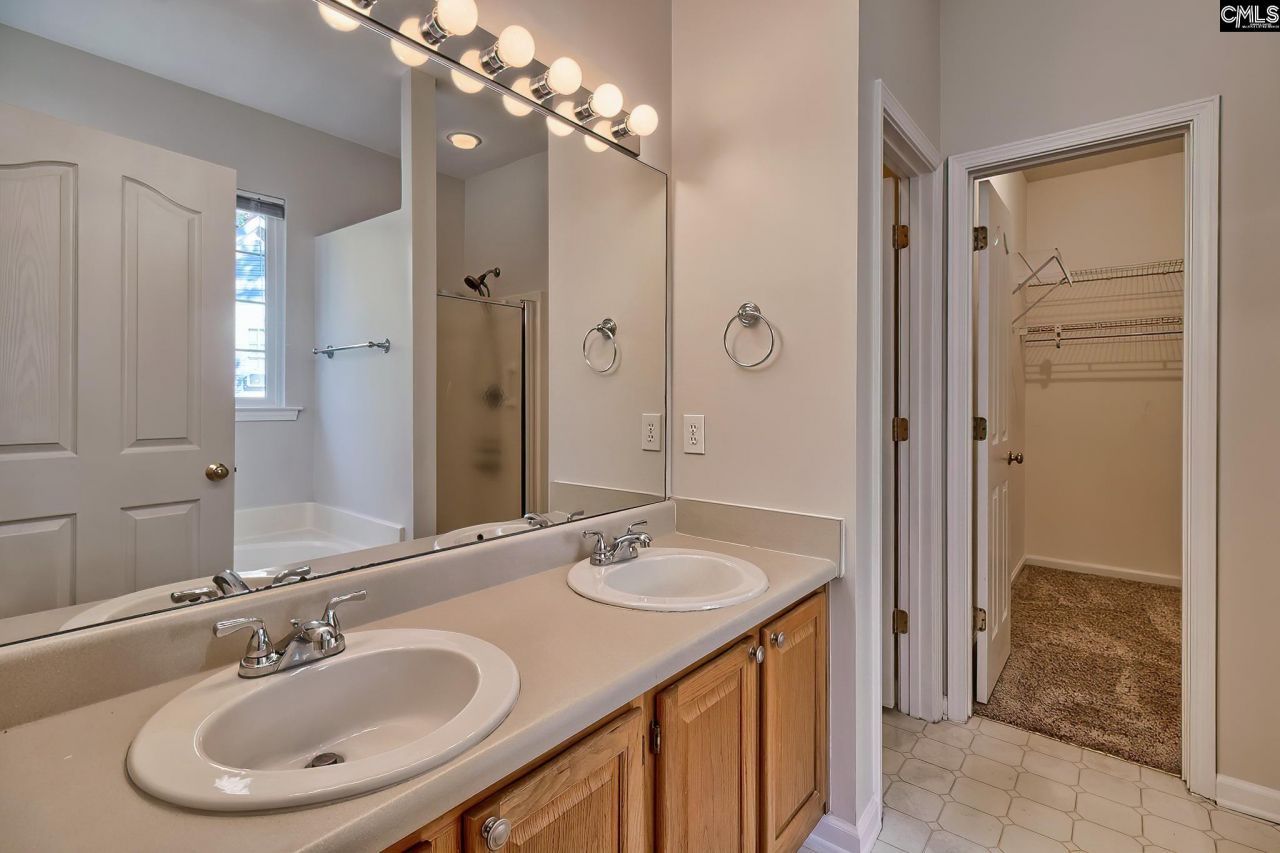 13 Stone Pine Court  Photo 16