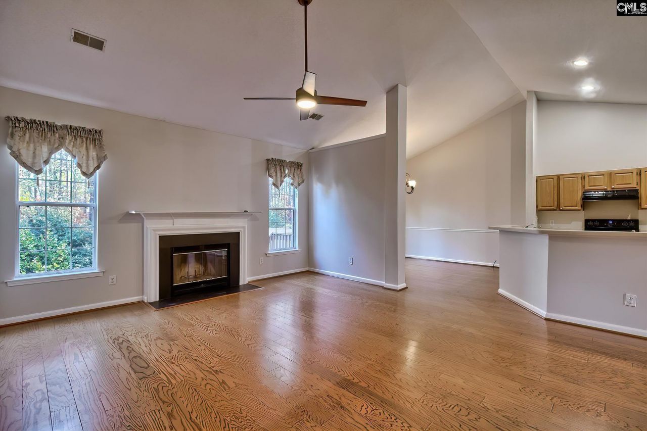 13 Stone Pine Court  Photo 5