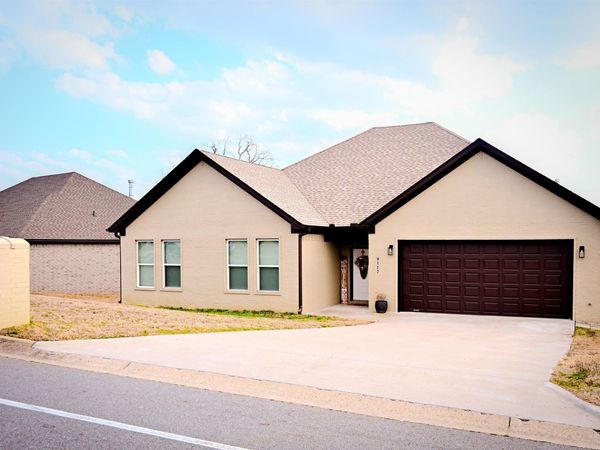 9117 Johnson Drive, Sherwood, AR 72120