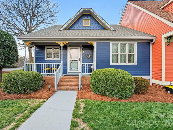 421 Windsor Lane, Statesville, NC 28677
