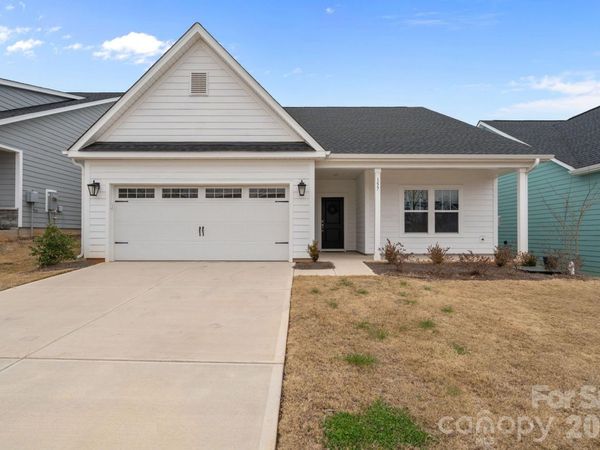 157 Montgomery Place, Mount Gilead, NC 27306