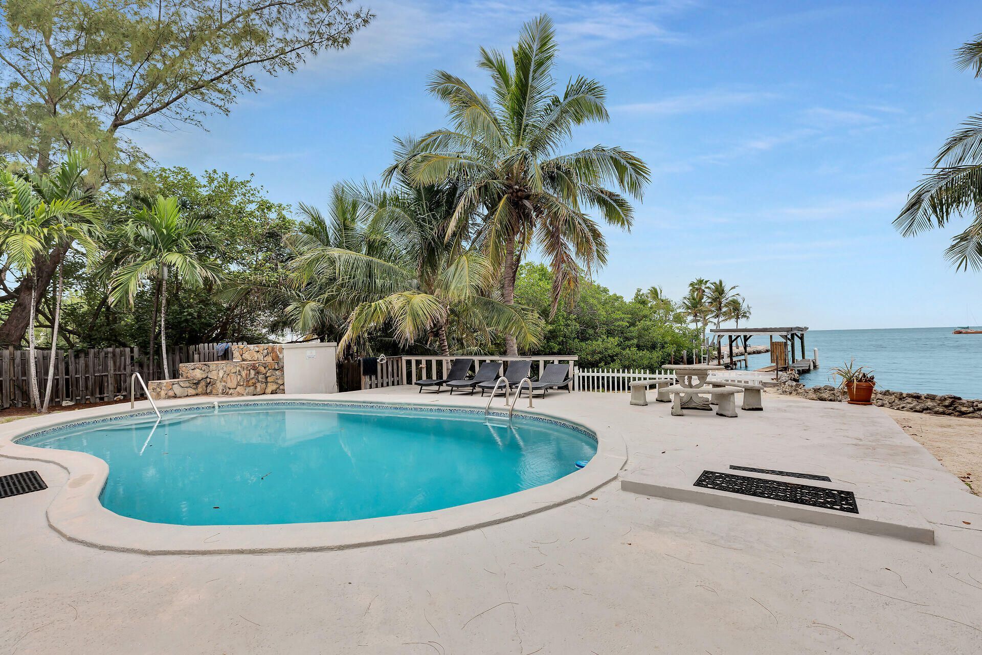 901 46th Street, Marathon, FL 33050 Photo