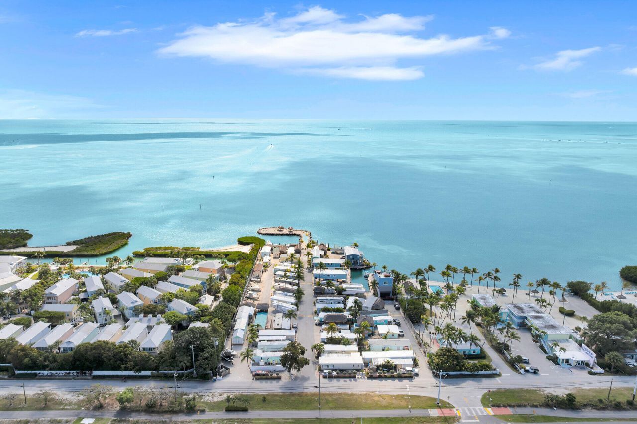 84961 Old Highway, Unit 18, Islamorada, FL 33036 Photo