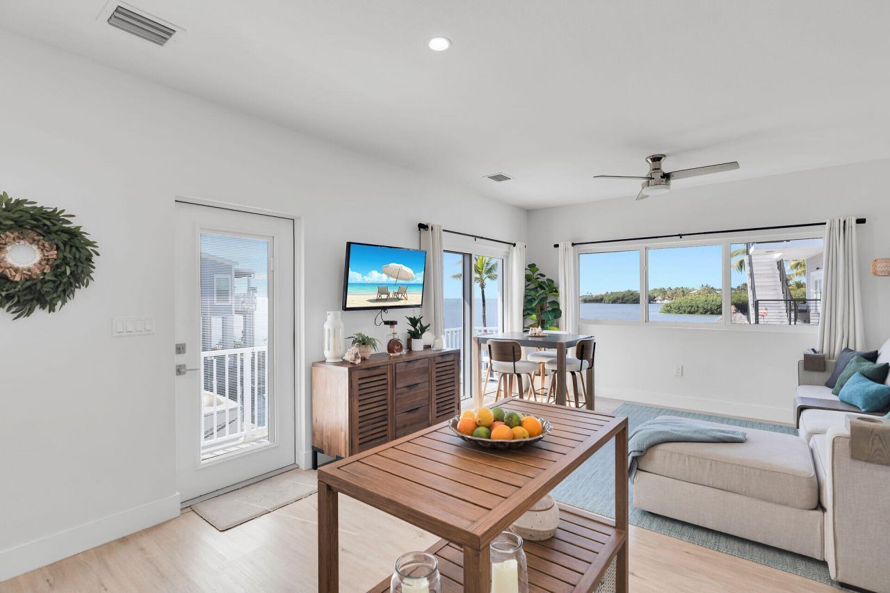 84961 Old Highway, Unit 18, Islamorada, FL 33036 Photo