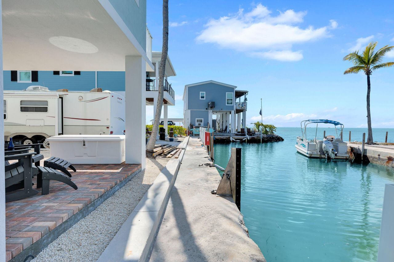 84961 Old Highway, Unit 18, Islamorada, FL 33036 Photo
