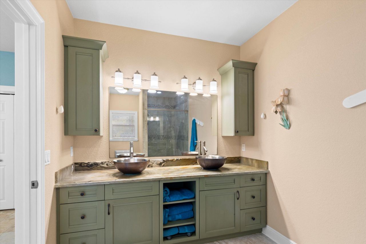 29549 Forrestal Avenue, Big Pine Key, FL 33043 Photo