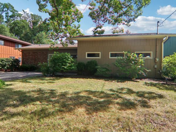 39563 N Channel View Drive, Antioch, IL 60002