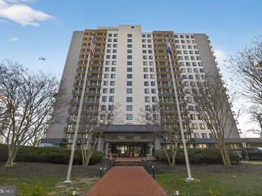 801 N PITT STREET, Unit 411, ALEXANDRIA, VA 22314
