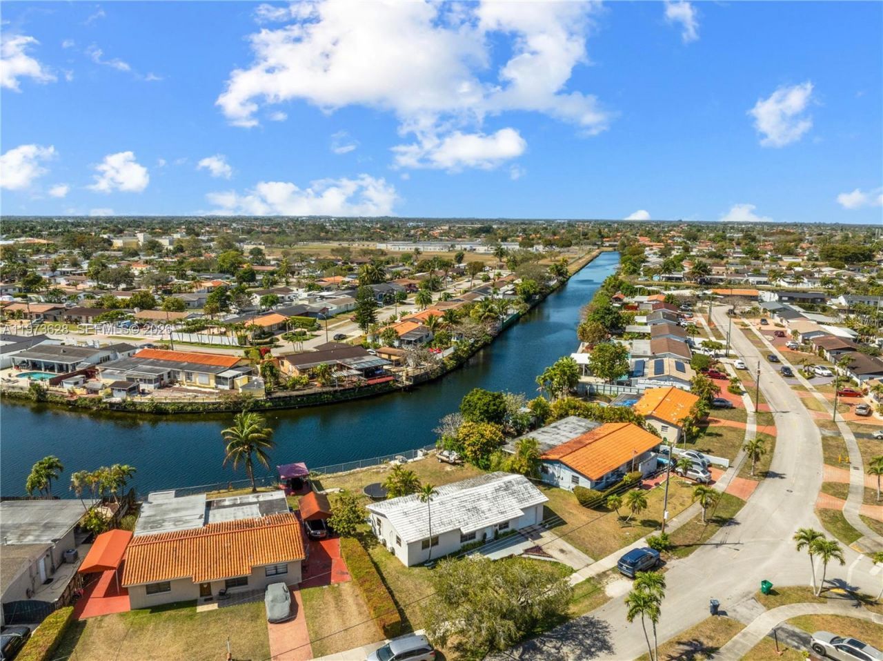 2020 SW 127th Ct, Miami, FL 33175 Photo