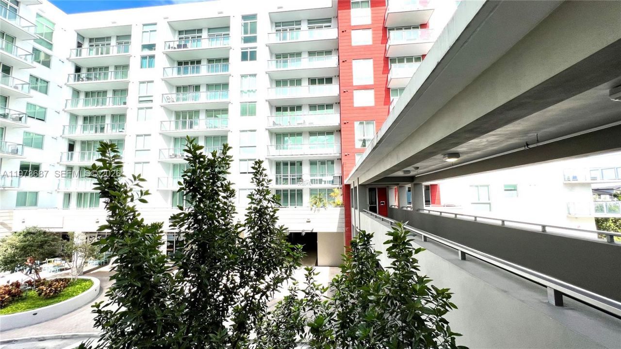 7751 NW 107th Ave, Unit 612, Doral, FL 33178 Photo