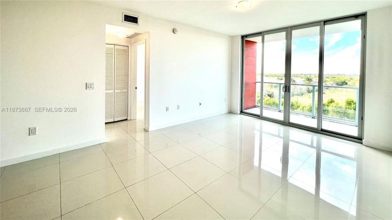 7751 NW 107th Ave, Unit 612, Doral, FL 33178 Photo