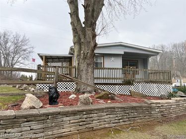 6787 Coon Hill Road, Henrietta Twp, MI 49259