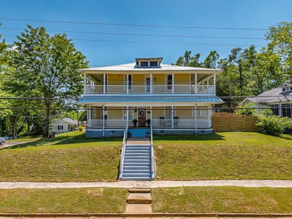 301 Market St., Water Valley, MS 38965