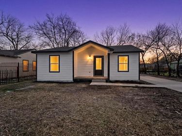 8650 Comer Drive, Dallas, TX 75217