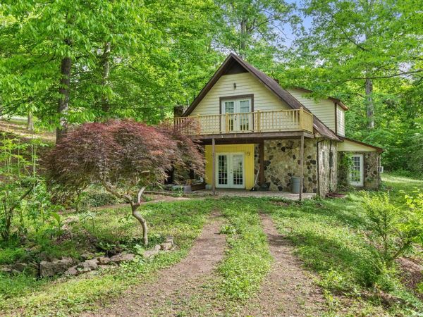 1693 Co Rd 39, Lexington, AL 35648